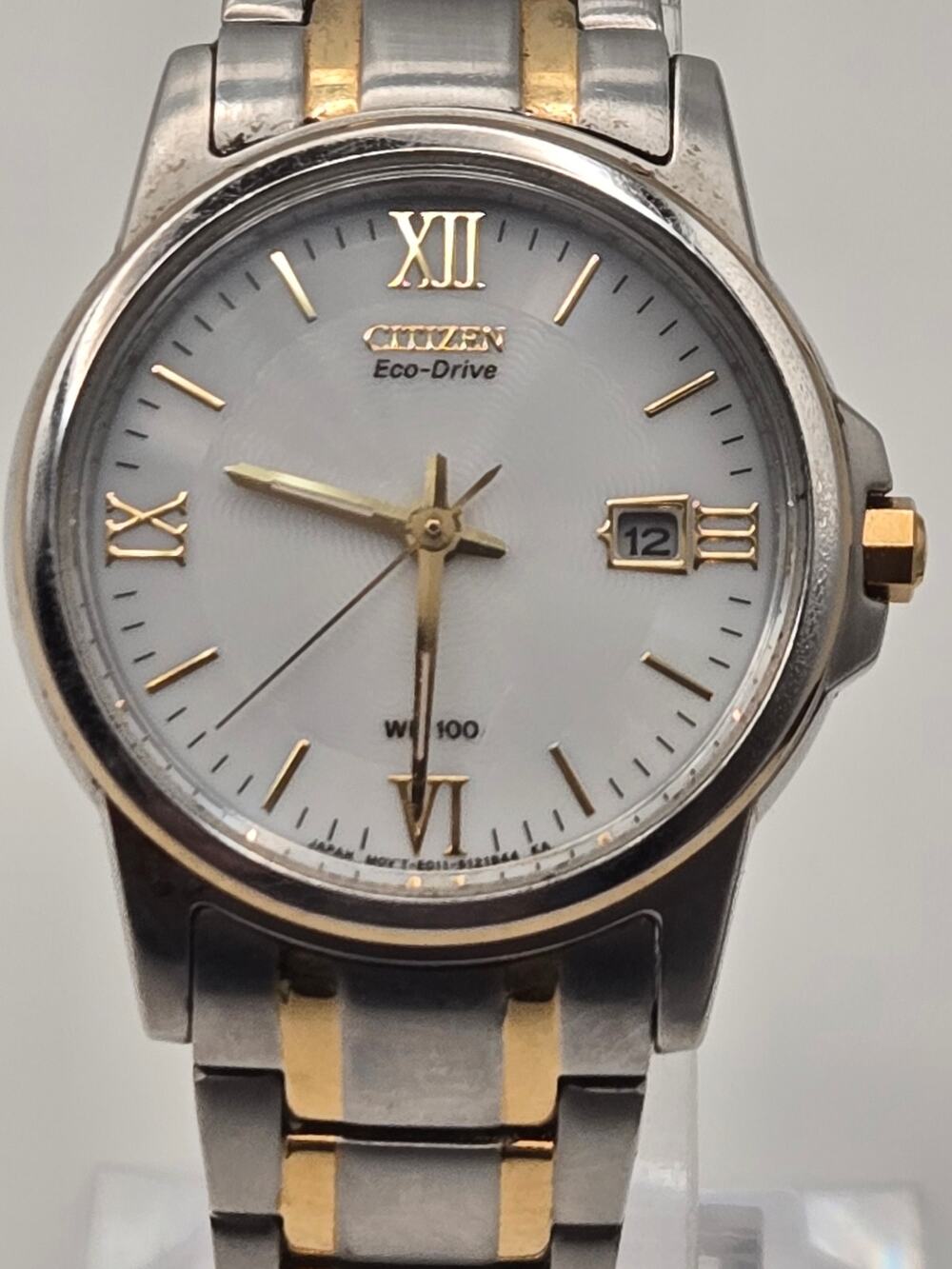 Citizen Eco-Drive E011-S082389 Two-Tone Date Watch